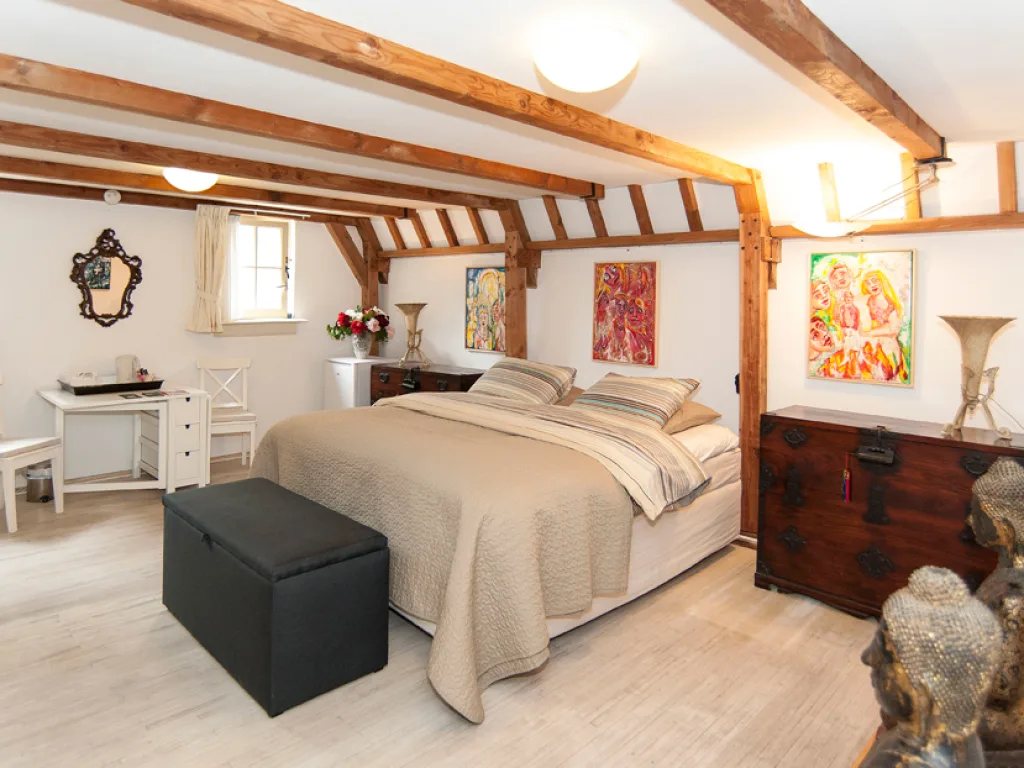 Bed & Breakfast of Art