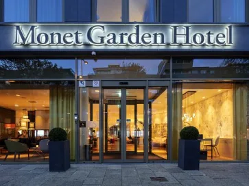 Monet Garden Hotel