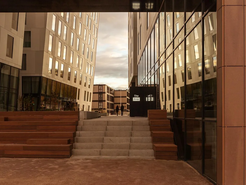 Holiday Inn - The Niu, Fender Amsterdam