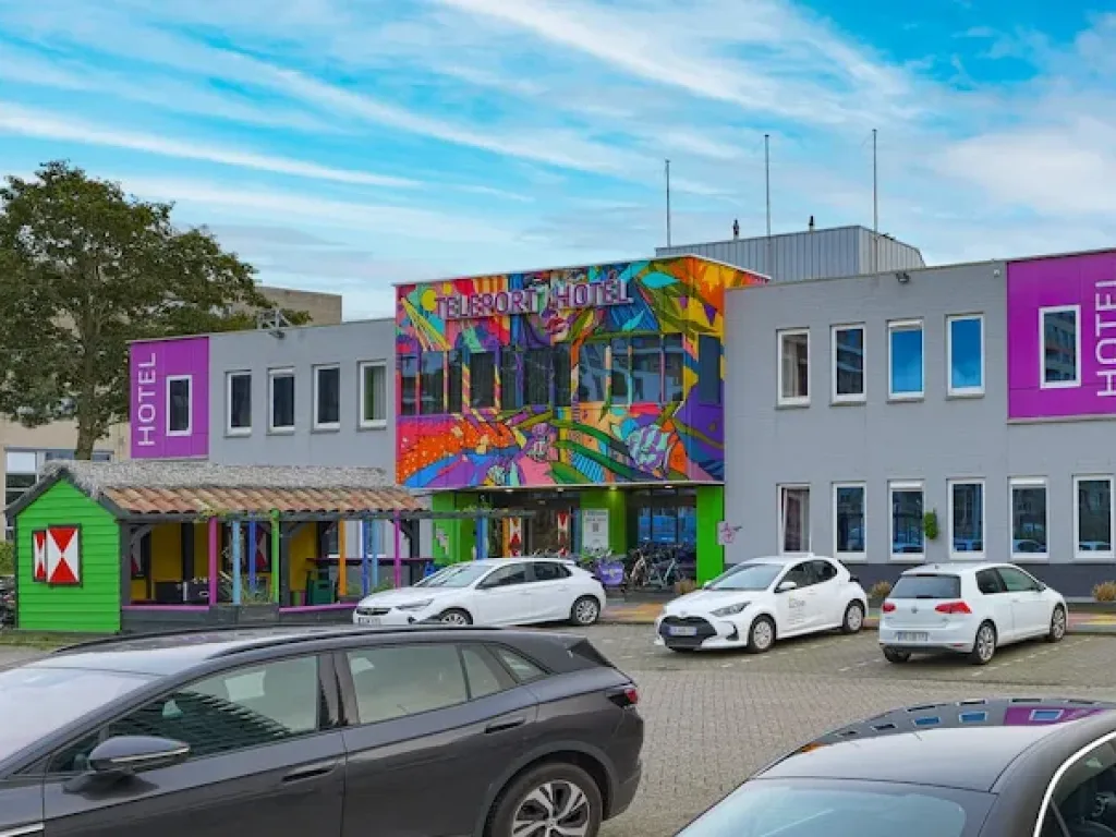 Amsterdam Teleport Hotel