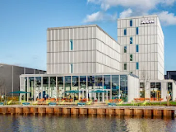YOTEL Amsterdam
