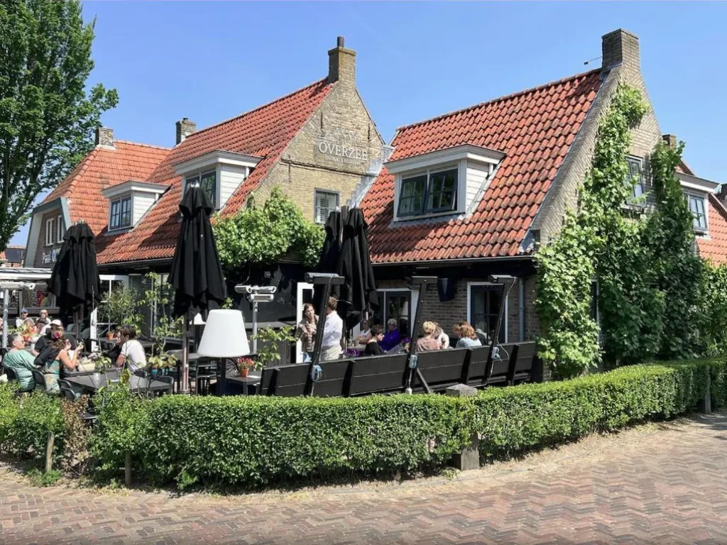 Overzee Logement & Restaurant