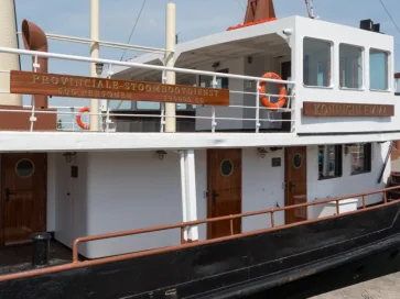 Hotelboot Koningin Emma