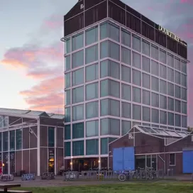 DoubleTree by Hilton NDSM Wharf