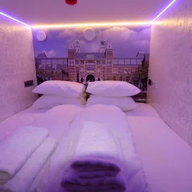 De Bedstee Boutique Capsule Hotel