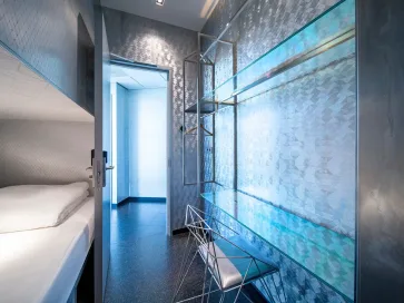Diamond Capsule Hotel Amsterdam South