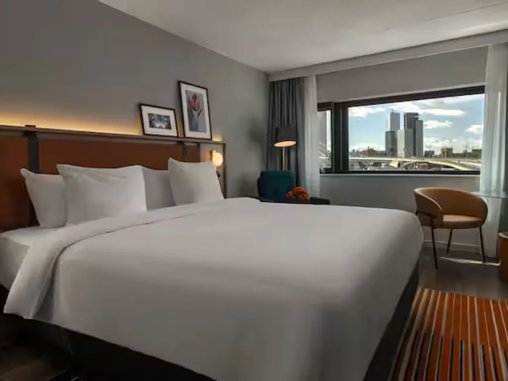 DoubleTree by Hilton Rotterdam Centre