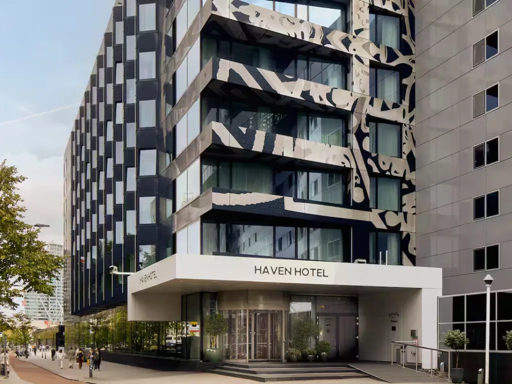 Haven Hotel Rotterdam, Curio Collection by Hilton