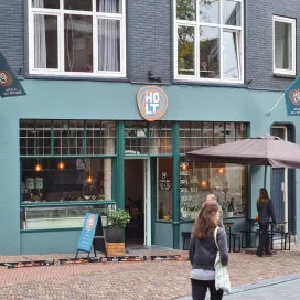 Holt Hotel