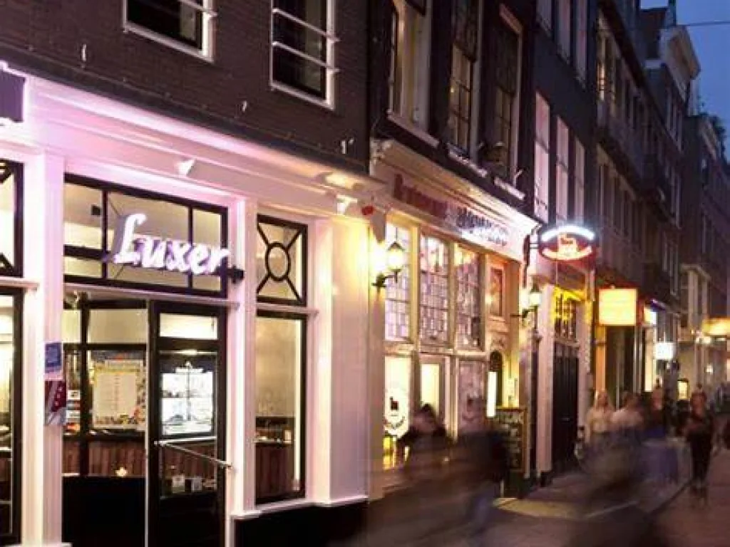 Luxer Hotel