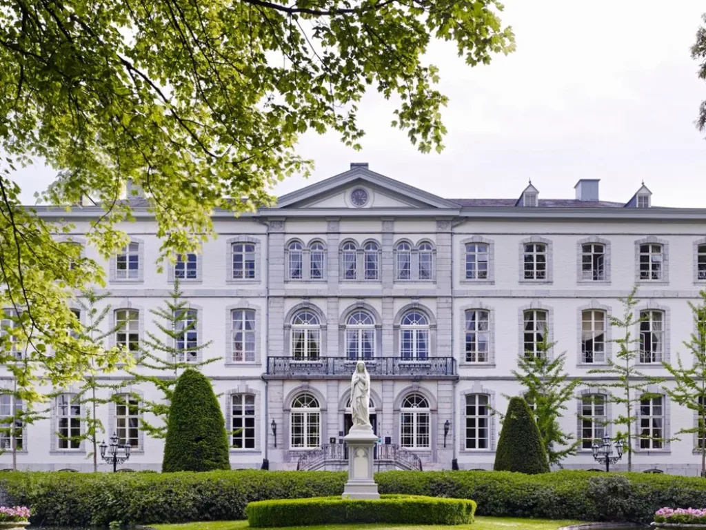 Hotel Kasteel Bloemendal