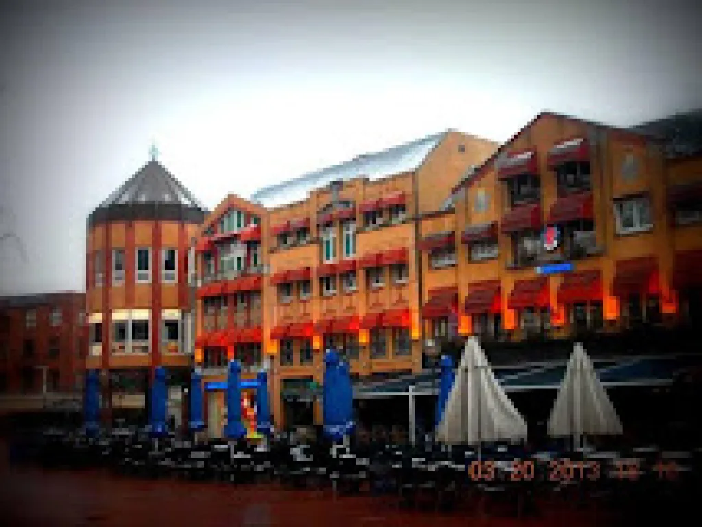 Hotel-O-Theek Ton Smits de Zwaan
