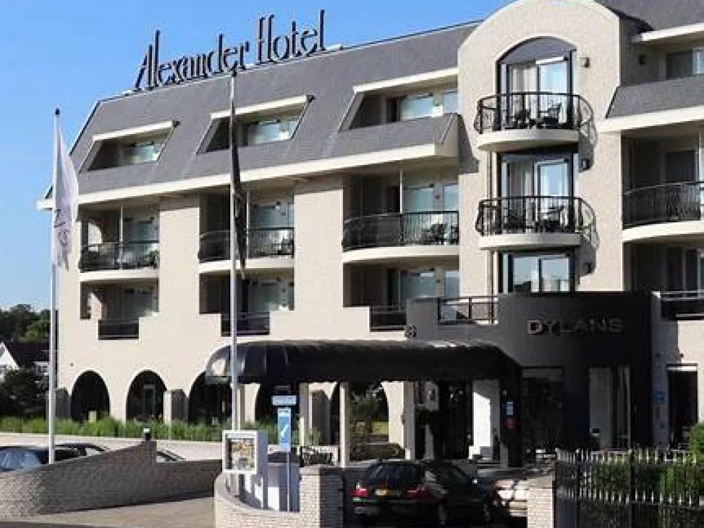 Alexander Hotel