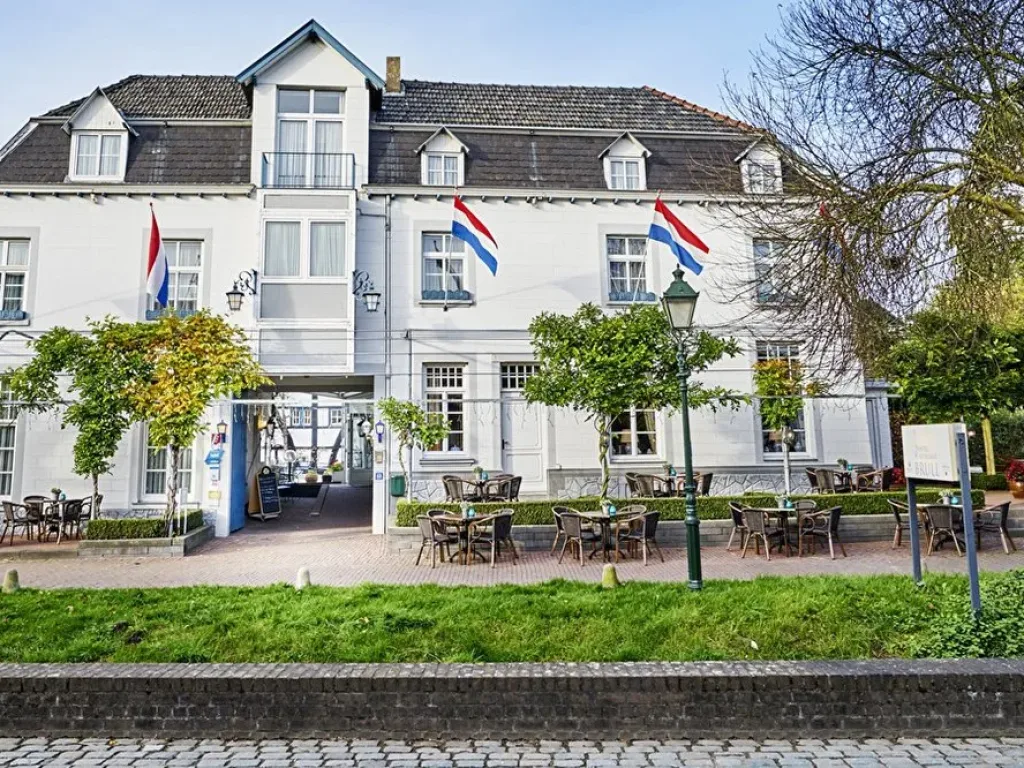 Saillant Hotel Brull