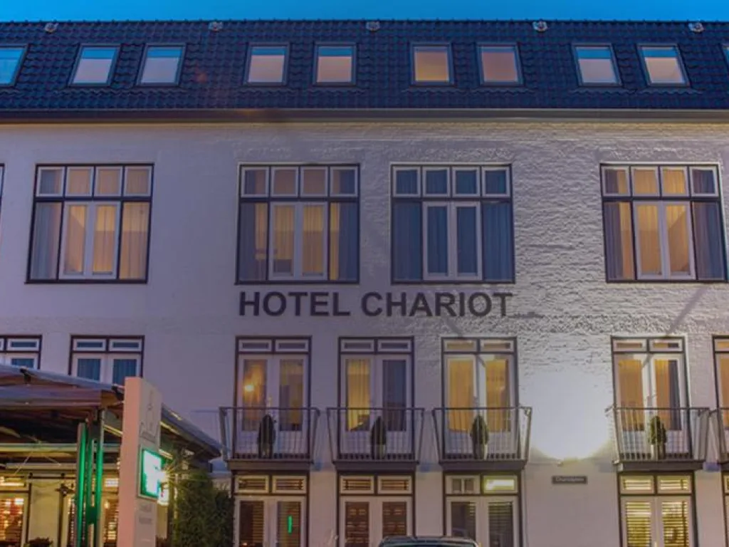 Hotel Chariot