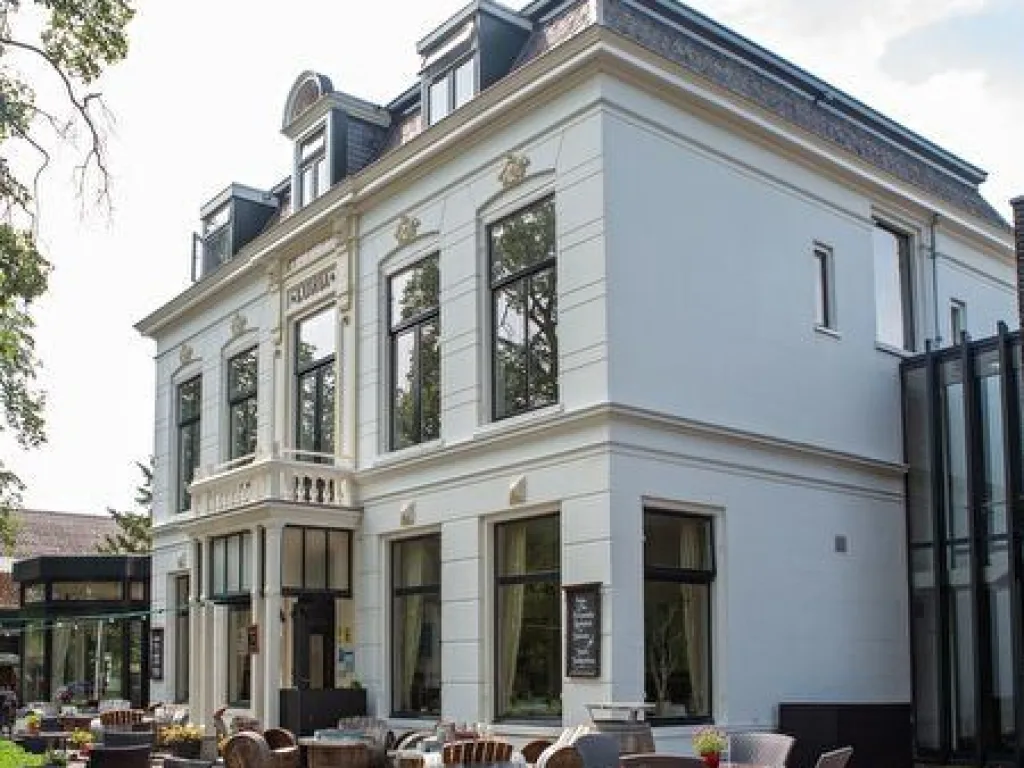 Lunia Hotel Restaurant