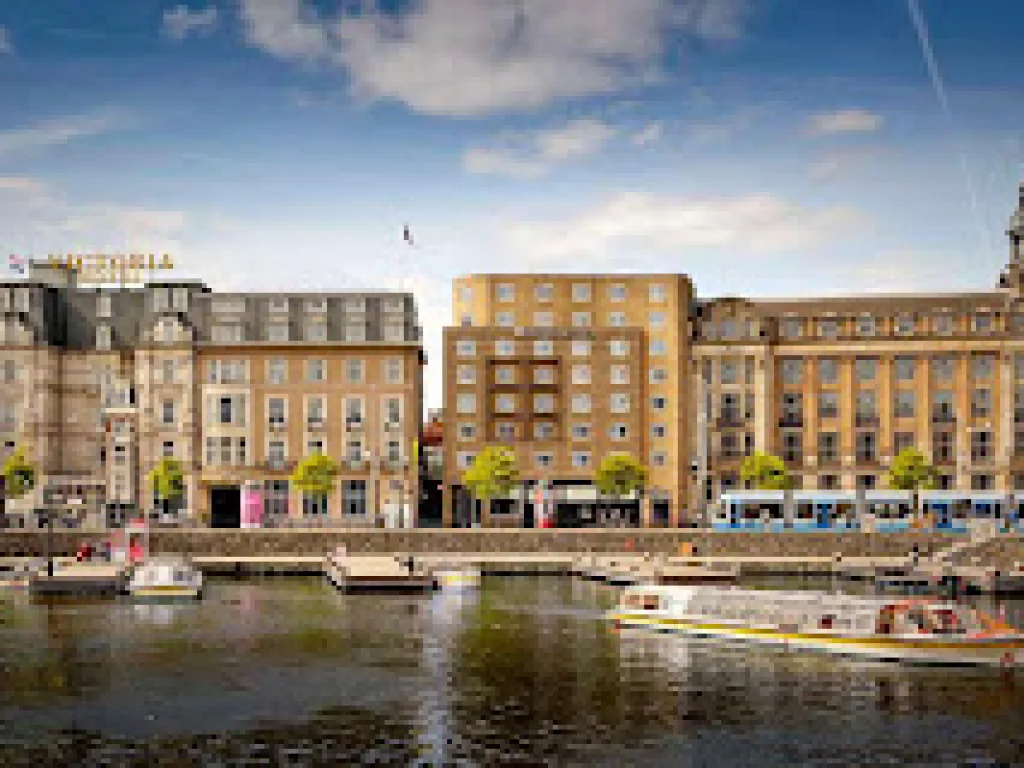 Park Plaza Victoria Hotel